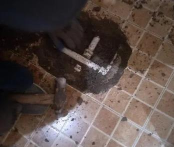 申扎卫生间漏水维修公司为您分享下卫生间渗水如何处理及注意事项